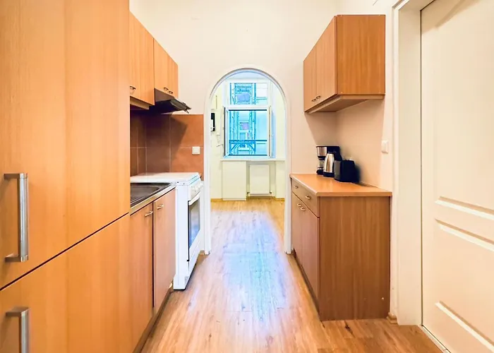 Affordable 2Br Apartment, Close To Danube River