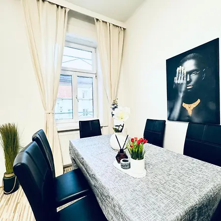 Affordable 2Br Apartment, Close To Danube River Viena Exterior foto