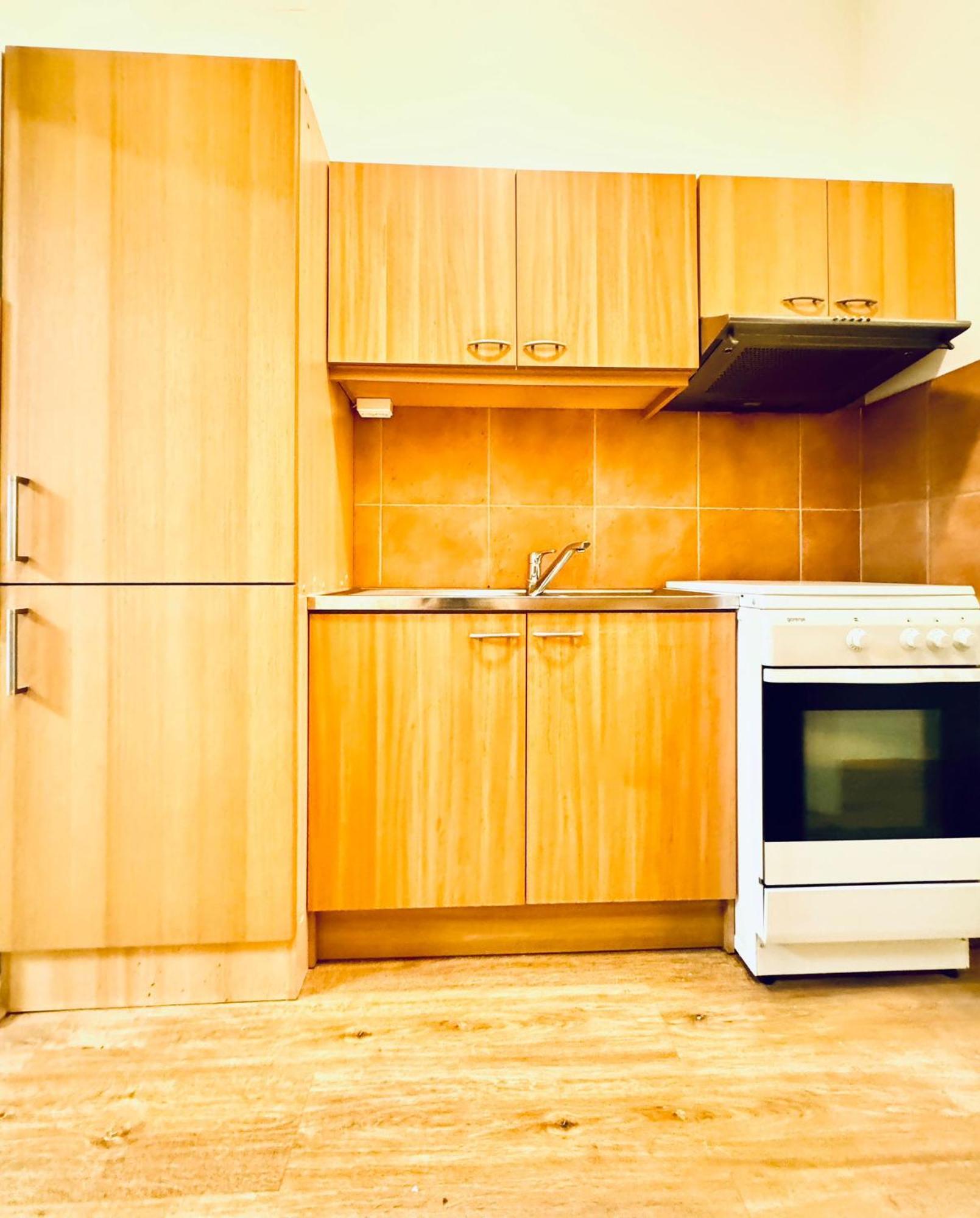 Affordable 2br Apartment, Close To Danube River Apartamento *