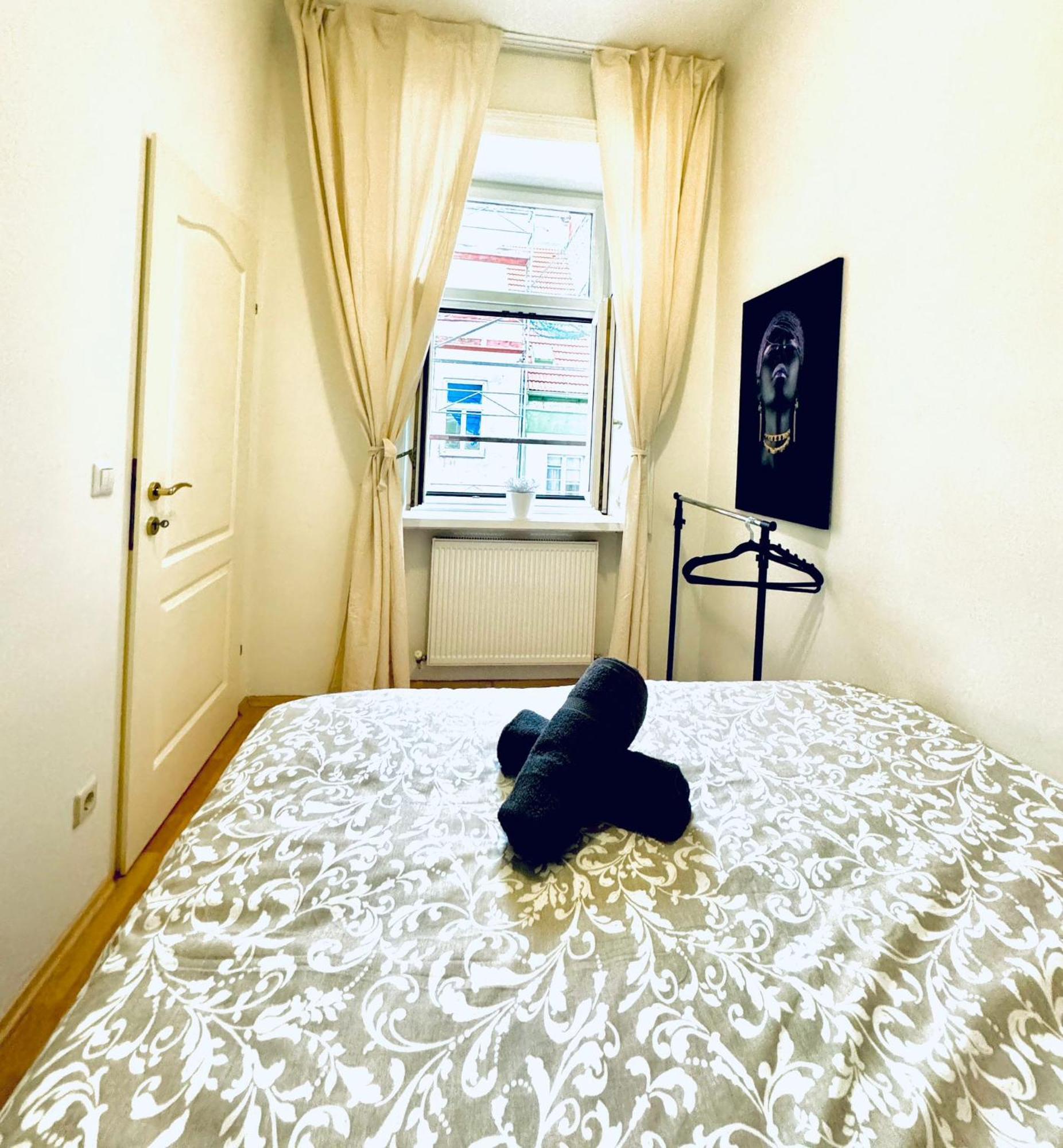 Affordable 2br Apartment, Close To Danube River Apartamento